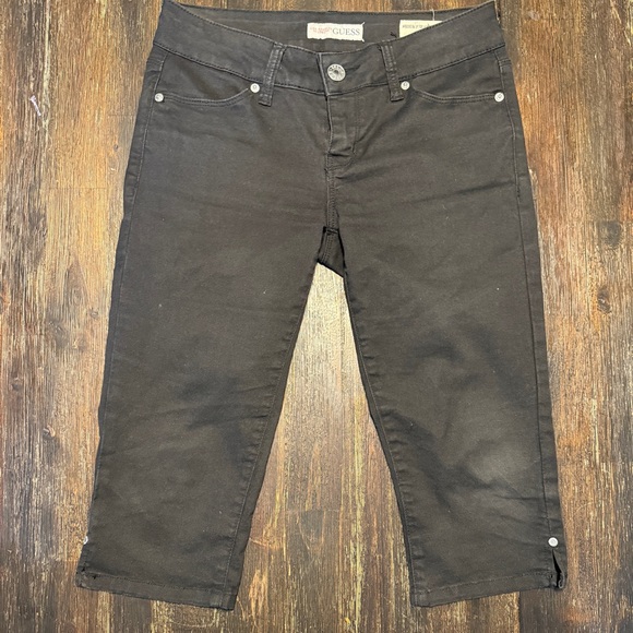 Guess Women's Cropped Black Jeans - Picture 1 of 4